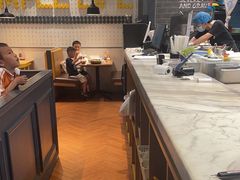 -菲滋BOX(定海凯虹店)