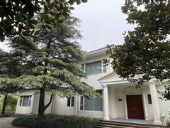 -上海怡沁园度假酒店