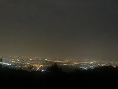 -鬼笑石后山停车场
