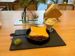-银座仁志川·生吐司专门店(香港广场店)