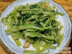 -花溪雨·森林餐厅(石基店)