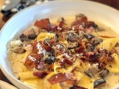 -ROAST coffee & eatery