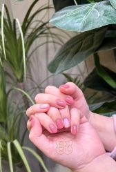 -夏花美甲美睫