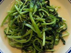 -八府香鸭·啫啫煲(华山路店)