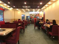 卡座-朱氏胖子烂火锅(洪崖洞店)