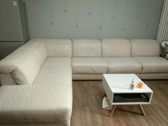 -京伟修鞋洗鞋奢侈品皮具护理店