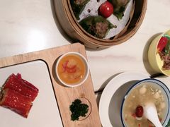 -悦得闲广式点心茶楼(蓝鲸世界店)