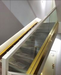 -爱小熊轻医美