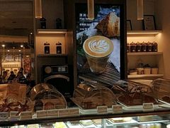 面包甜点陈列柜-Peet's 皮爷咖啡(东湖路手作店)