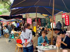 -十一街苍蝇馆子转经消江湖菜(九眼桥十一街店)