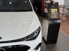 -杭州中升之星奔驰4S店(滨江店)