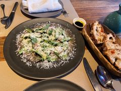 -Carbon莫卡哆·意大利复古集市餐厅(杭州大厦店)