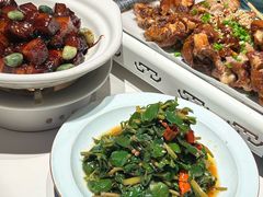 -老周家酱卤猪蹄私房菜(克拉玛依西街店)