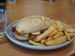 -12 Rocks Beach Bar Cafe