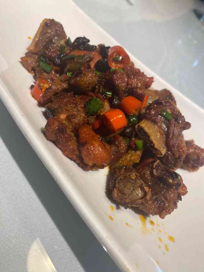 春熙小馆(群力店)-"很便宜的一家饭店,比江南小镇便宜,味道也.