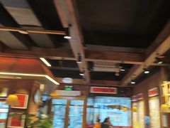 -巴卤社老火锅(财富店)