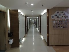 -雪梅月子中心(华侨城店)