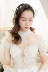 -艾米丽婚纱礼服