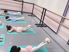 -伊叶舞蹈YEAH DANCE(LCM置汇旭辉校区)