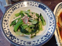 菌菇炒时蔬-宁波状元楼酒店(和义路店)