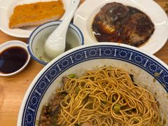 -沪西老弄堂面馆(定西路店)