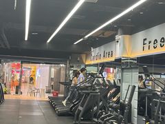 -VLines耀能运动24小时·月付制健身(京广桥店)