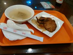-鲜得来排骨年糕(即墨路店)