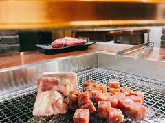 -肉甲韩国木炭烤肉(新壹街1店)