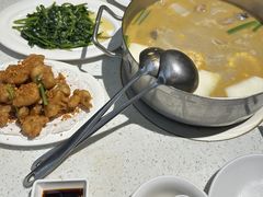 -肥仔文澳门猪骨煲(南京西路店)