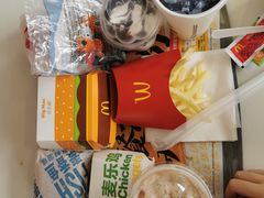 -麦当劳(宜昌东山大道店)