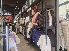 -PUMA品牌自营折扣店(天津佛罗伦萨小镇奥莱店)