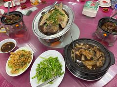 -新峰肉骨茶(总店)