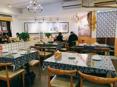 大堂-八两八金·莱芜特色炒鸡(市南漳浦路店)