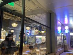 门面-老梦面包CHEZMOREL(麦子店)