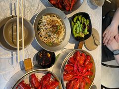 -巴厘龙虾·榜首油焖大虾(音乐学院·沿江酒馆店)