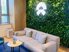 -蔚来中心(北京中关村店)