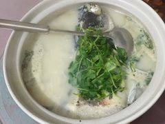 鱼头汤-天乐农家鱼头王(天目湖店)