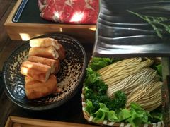 -湊湊火锅·茶憩(新中关购物中心店)
