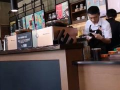 -星巴克(杭州银泰城西一店)