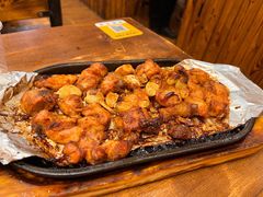 东镇老味道烤鸡块-老东镇啤酒屋海鲜加工·蒸汽海鲜·海鲜烧烤(台东店)