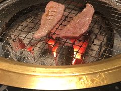 -山川小町·极番烧肉(新地假日广场店)