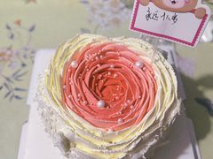 心型渐变玫瑰-八喜冰淇淋蛋糕(黄村店)