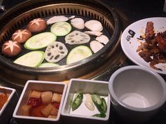 -嘿嘟嘟·肋条烧肉放题(爱融荟城店)