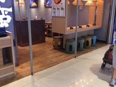 -刀小蛮半只鸡过桥米线(家乐福四元桥店)