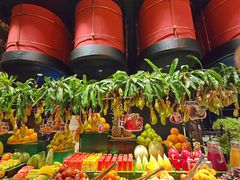 -雍容荟帝王蟹活龙虾展台自助(IFS黑金店)