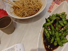 -肥肥虾庄·金牌油焖大虾(首义路店)