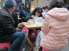 等位区-覃肥叔桂林米粉(粮道街店)