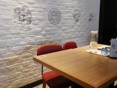 -必胜客(钻汇广场店)