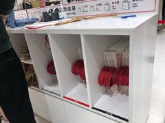 -优衣库(上海金桥国际商业广场店)