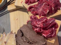 -宴全牛粤来越牛潮汕鲜牛肉火锅(海州万达广场店)